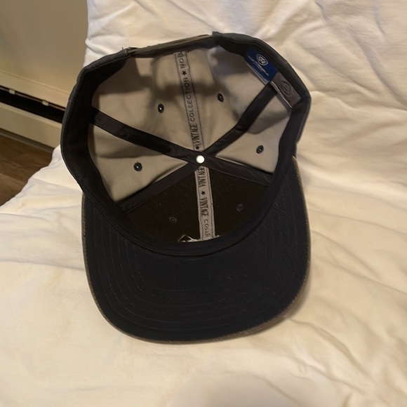 Penn State SnapBack Vintage Hat - Picture 5 of 6